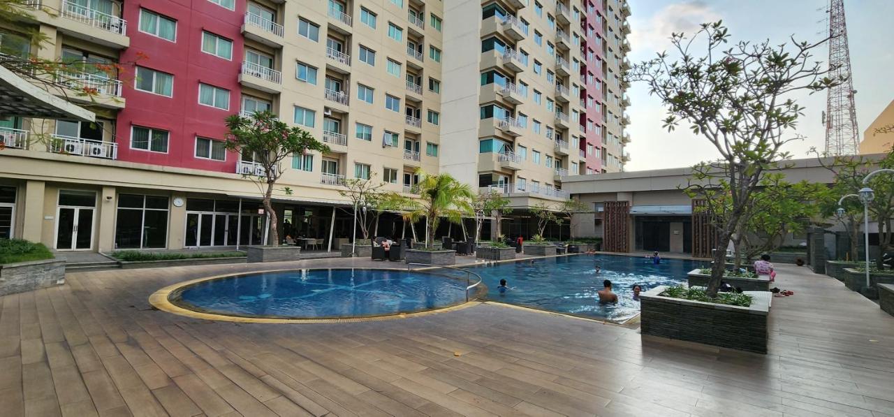 Apartemen Solo Paragon By Cariapartemen-Id Bonorejo Exterior photo